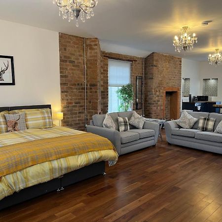 The Bards Loft, Large Studio Apartment 艾尔 外观 照片