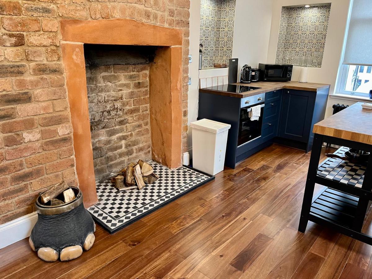 The Bards Loft, Large Studio Apartment 艾尔 外观 照片